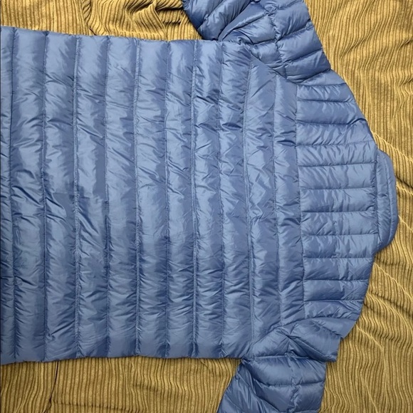 NWT Tommy Hilfiger Jacket! - Picture 3 of 6